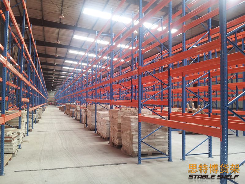 Heavy-duty beam shelves-011